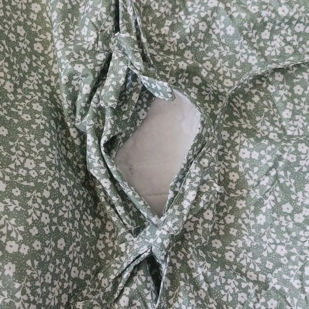 2 pc Shabby Shic decorative pillows floral green 28